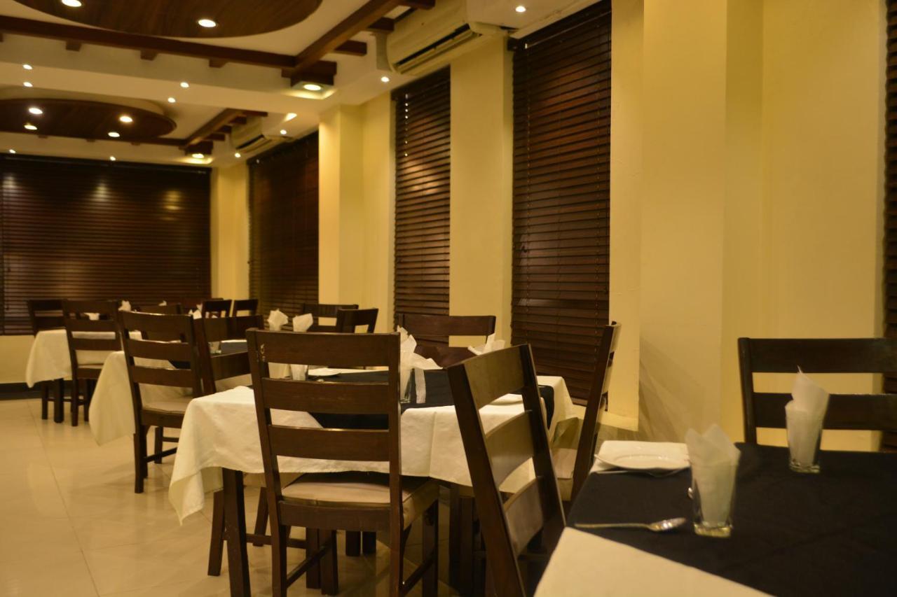Laraib Inn Hotel 伊斯兰堡 外观 照片